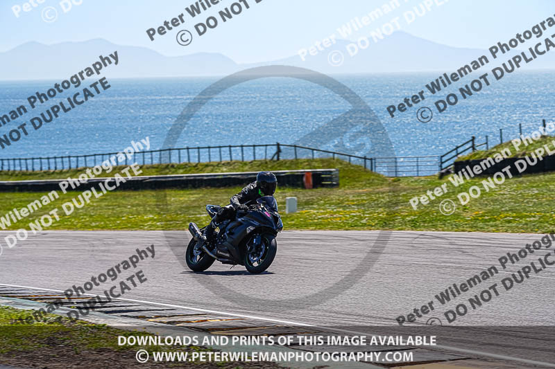 anglesey no limits trackday;anglesey photographs;anglesey trackday photographs;enduro digital images;event digital images;eventdigitalimages;no limits trackdays;peter wileman photography;racing digital images;trac mon;trackday digital images;trackday photos;ty croes